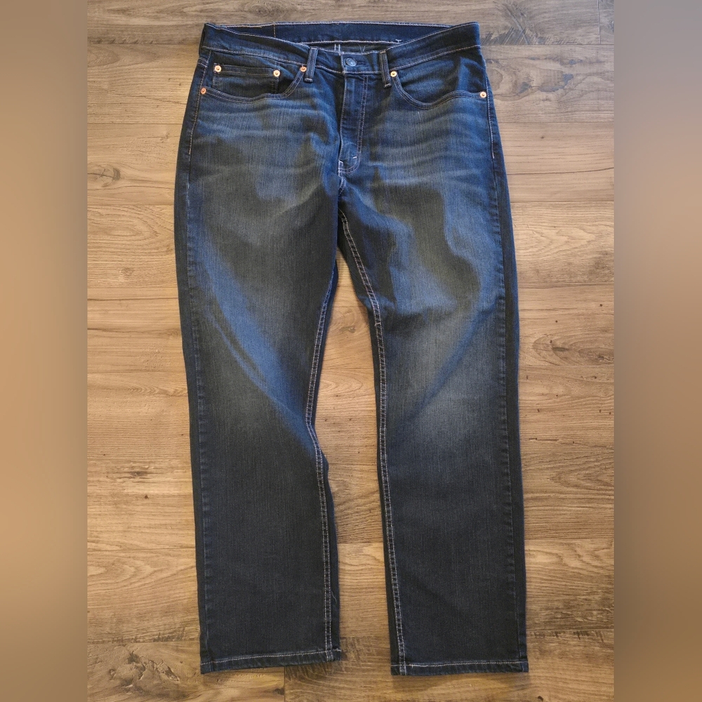 Levi's Classic Blue Straight Jeans